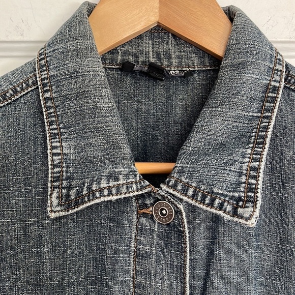 Contrast Jean Jacket. Lightweight Jean Jacket. Soft Comfy Denim Coastal. LARGE - Picture 2 of 12